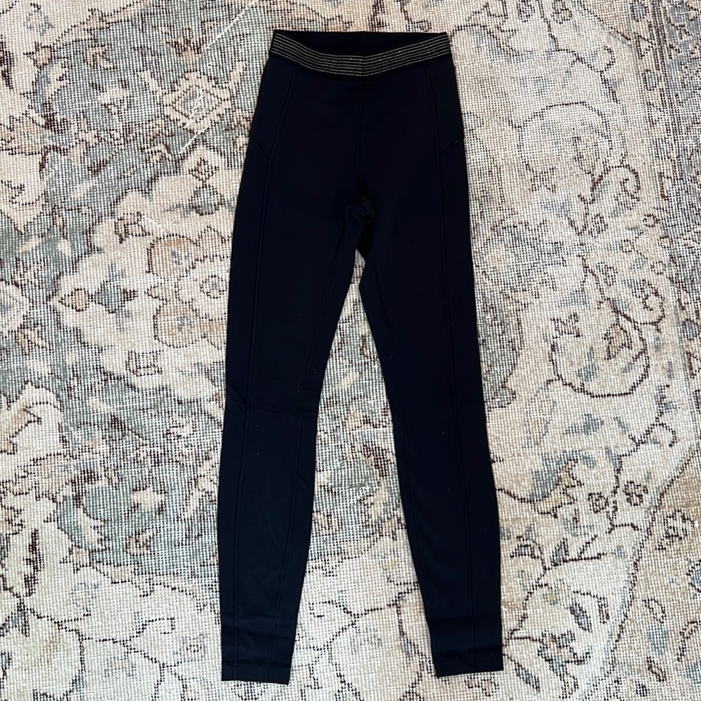Lululemon high rise Women’s Leggings with Gold Band Details, Black Size 4